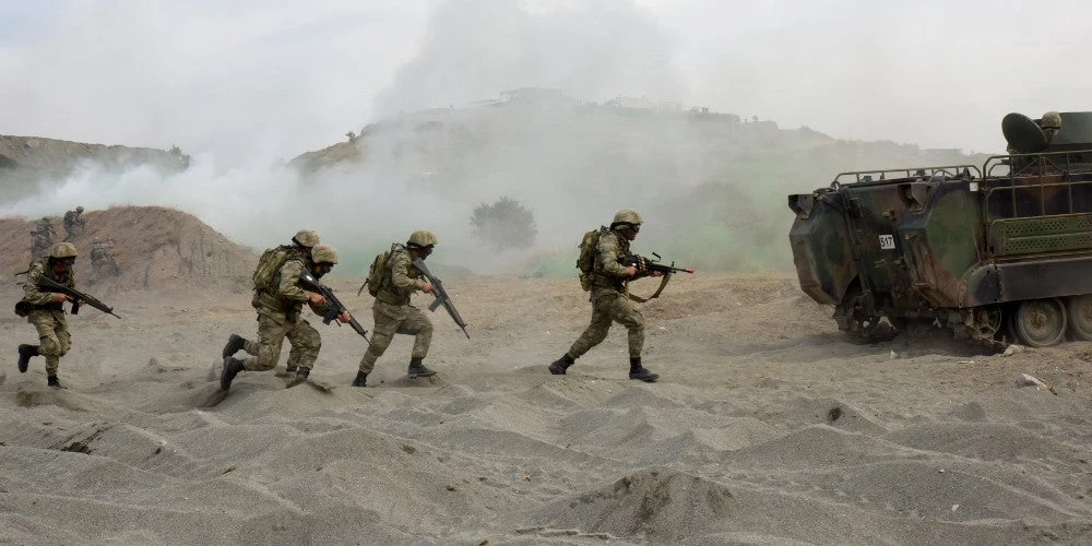 Κλιμακώνει τις πολεμικές προετοιμασίες η Τουρκία: Ξεκίνησε η άσκηση EFES-2018 – Πρωτοφανής κινητικότητα απέναντι από τη Χίο